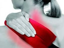 ये आसान टिप्स अपनाकर कंधे के दर्द से पाएं छुटकारा