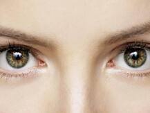 आंखों को हेल्दी रखने के लिए इन टिप्स को अपनाएं