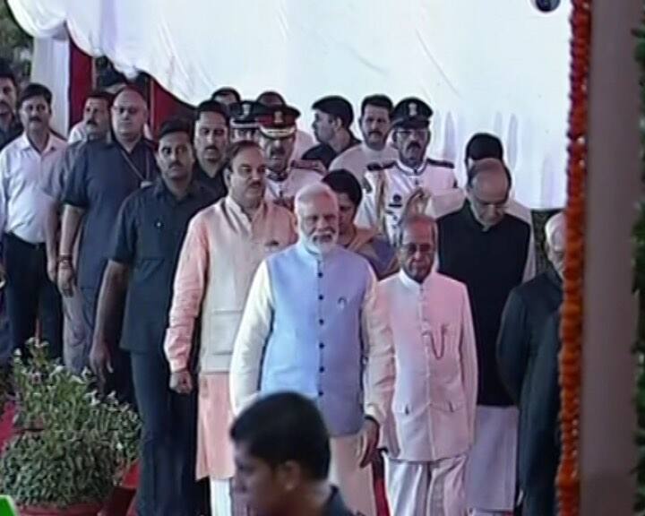 आगे देखिए तस्वीरें...