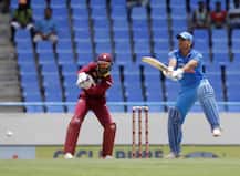 तीसरे वनडे में भारत ने विंडीज को 93 रनों से हराया, धोनी बने ‘मैन ऑफ द मैच’