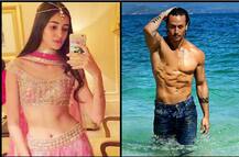 ‘स्टूडेंट ऑफ द ईयर’ के सीक्वल में टाइगर श्रॉफ के साथ नज़र आ सकती हैं चंकी पांडे की बेटी अनन्या