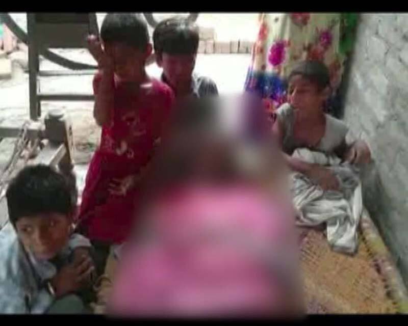 शाहजहांपुर: प्रशासन ने नहीं की मदद तो भीख मांगकर बच्चों ने जुटाए कफन के पैसे