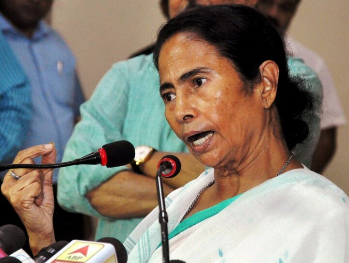 West Bengal Communal Riots Mamata Banerjee Accuses Bjp Of Spreading Rumours प. बंगाल: ममता ने BJP पर हिंसा भड़काने का आरोप लगाया, केंद्र ने मांगी रिपोर्ट