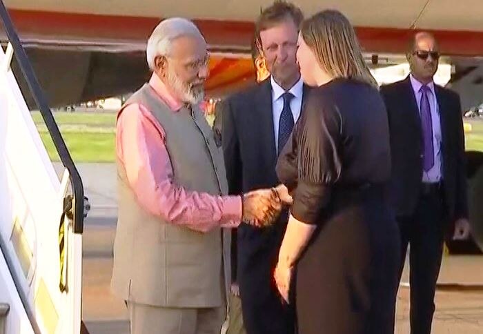 G20 Summit Pm Narendra Modi Reaches Hamburg News And Updates G-20 सम्मेलन: भारत ने कहा- जर्मनी में मोदी-शी के मिलने का कार्यक्रम नहीं