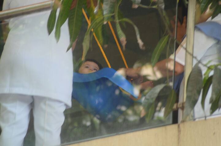 आइए आपको बताते हैं करीना कपूर के वे चुनिंदा बयान जो उन्होंने अपने बेटे और ‘नवाब खानदान’ के नए चिराग तैमूर अली खान को लेकर दिए हैं.