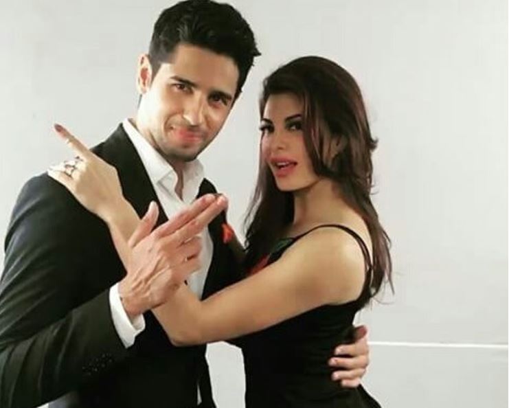 जैकलीन ने फिल्म की टीम और निर्देशक के बारे में बातचीत के दौरान सिद्धार्थ के साथ काम करने को लेकर पूछे गए सवाल के जवाब में उन्होंने कहा,