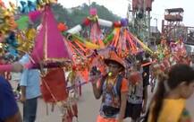 बिहार: कांवड़ियों के लिए विशेष इंतजाम, 3366 बेंच, 1037 कांवड़ स्टैंड और 180 सोलर लाइट लगेंगे