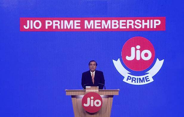 96 रुपये प्लान- ये प्लान 7 दिन की वैलिडिटी के साथ आएगा. जिसमें 7 जीबी डेटा मिलेगा. इसके साथ ही  लोकल-एसटीडी अनलिमिटेड कॉलिंग मिलेगी. ये डेटा हर दिन 1 जीबी की FUP लिमिट के साथ आएगा. 