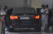 बेबी तैमूर को लेकर मम्मी से मिलने पहुंची बेबो, तस्वीरें वायरल