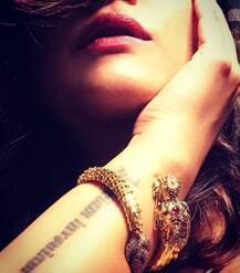 41 की पूर्व मिस यूनिवर्स सुष्मिता ने इंस्टा पर पोस्ट की बेहद \'Seductive Pics\'