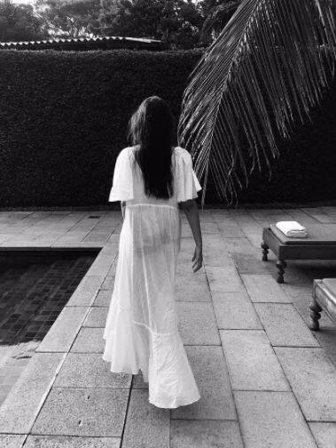 सोनम की सभी तस्वीरें इंस्टाग्राम से ली गई हैं. 