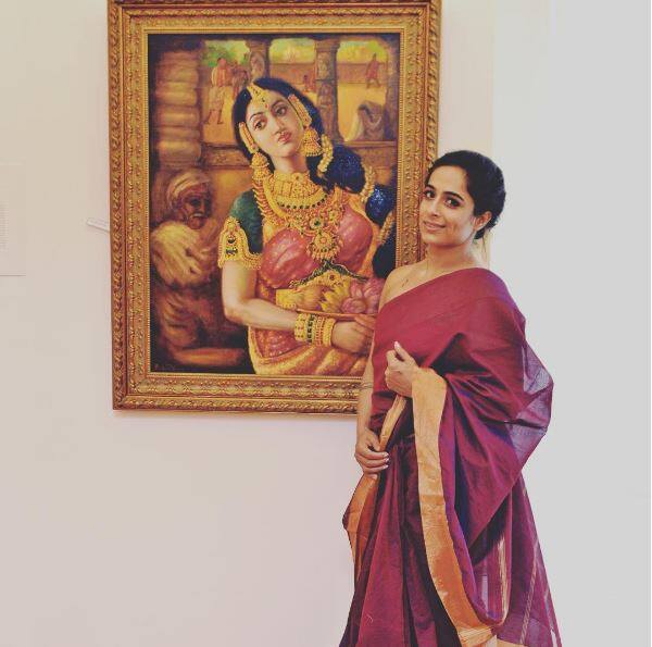 साड़ी में श्वेता बेहद खूबसूरत नजर आ रही हैं.