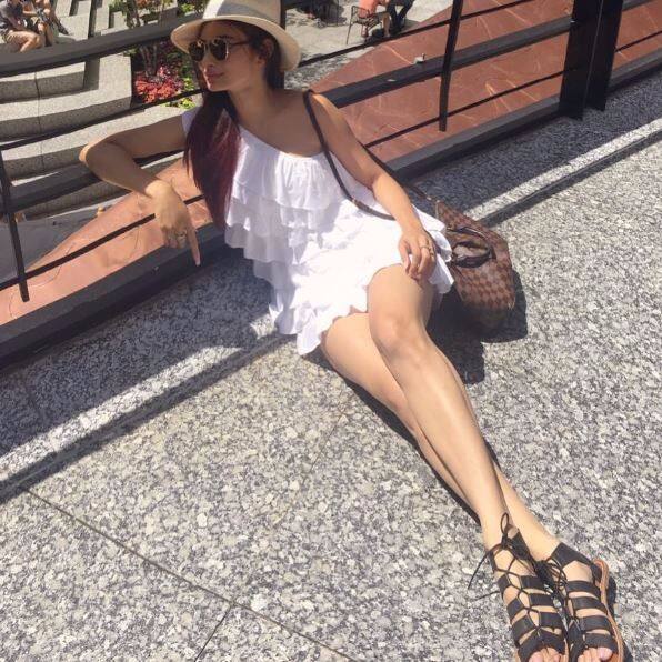 वहीं बात अगर मौनी रॉय की करें तो वह भी इंस्टाग्राम पर सबसे ज्यादा फॉलो की जानें वाली अभिनेत्रियों में से हैं. मौनी रॉय को इंस्टाग्राम पर 31 लाख लोग फॉलो करते हैं.