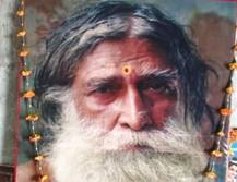 CM योगी के दौरे से पहले अयोध्या में परमहंस रामचंद्र दास की समाधि पर विवाद