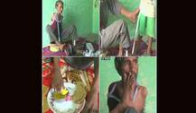 बिना हाथ के जन्मे मोहनलाल ने पैरों को हथियार बनाकर सिखाया जीने का जज़्बा