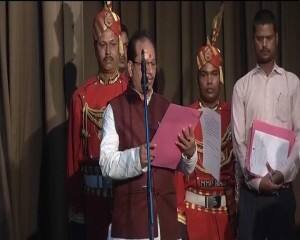 मंत्रिमंडल विस्तार: कुल 26 मंत्रियों ने ली शपथ, विभागों का भी हुआ बंटवारा, सुशील मोदी को मिला वित्त मंत्रालय