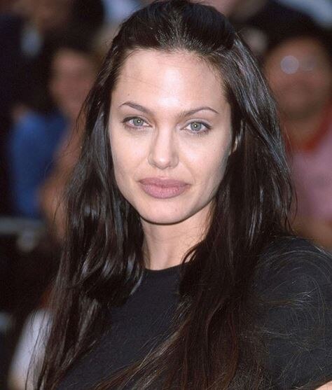 Angelina Jolie Divorce Linked To High Blood Pressure And Hypertension एंजेलिना जोली डिवोर्स के बाद हुई हाइपरटेंशन का शिकार, लेकिन आप बच सकते हैं इससे!