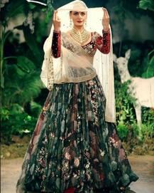 अंजू मोदी के लिए दुल्हन बनीं दिया मिर्ज़ा