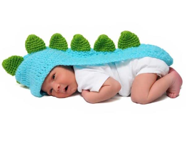 इस प्यारी सी जोड़ी ने अपने बेटे के जन्म होने के कुछ दिनों के बाद इस तस्वीर को लोगों में शेयर किया है. साथ उन्होंने अपने बेटे के नाम का भी खुलासा किया है.