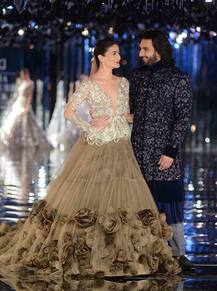 ICW 2017: मनीष मल्होत्रा के लिए रैंप पर साथ उतरे आलिया भट्ट और रणवीर सिंह, देखें PICS