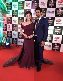 IN PICS : जी एंटरटेनमेंट अवॉर्ड्स के दौरान ग्लैमरस अंदाज में नज़र आईं दिव्यांका त्रिपाठी