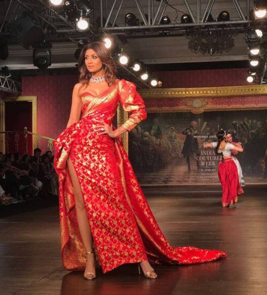 शिल्पा से संवाददाताओं ने पूछा कि इतने वर्षो में उनका स्टाइल कैसे विकसित हुआ? उन्होंने कहा,