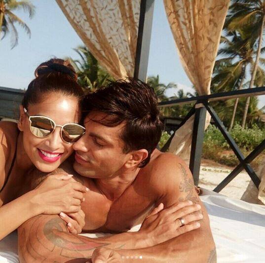 उनके रिश्ते के भविष्य को लेकर तमाम तरह की अटकलें लगाई जा रही थीं लेकिन शादीशुदा जोड़े ने ऐसी तमाम अटकलों को ख़ारिज किया है.