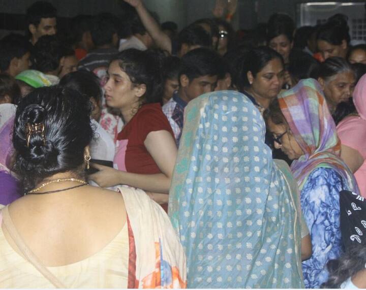 2017 में आई ‘हु इज द फर्स्ट वाइफ ऑफ माई फादर’ उनकी आखिरी फिल्म थी.