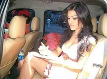 अंजान शख्स ने अभिनेत्री कोएना मित्रा को दिया \'नाइट आउट\' का ऑफर, शिकायत दर्ज