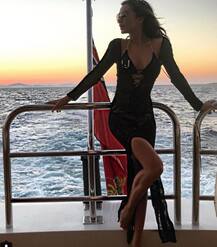 इंस्टा पर दिखा एमी जैक्सन का जलवा, तस्वीरें हुईं वायरल