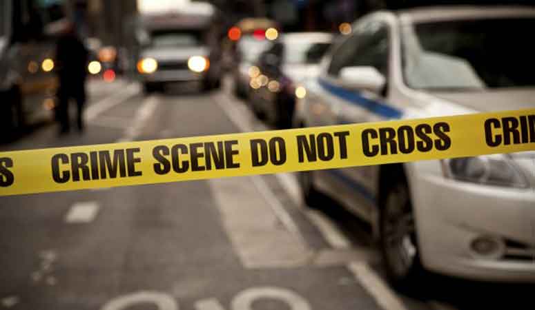 हेडफोन लगा कार चला रही महिला ने मारी ढाई साल के बच्चे को टक्कर, मौत