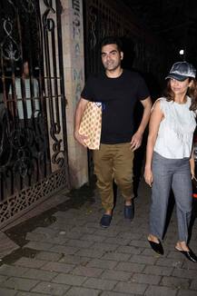 तलाक के बाद भी मलाइका ने मनाया पति अरबाज खान का 50वां जन्मदिन