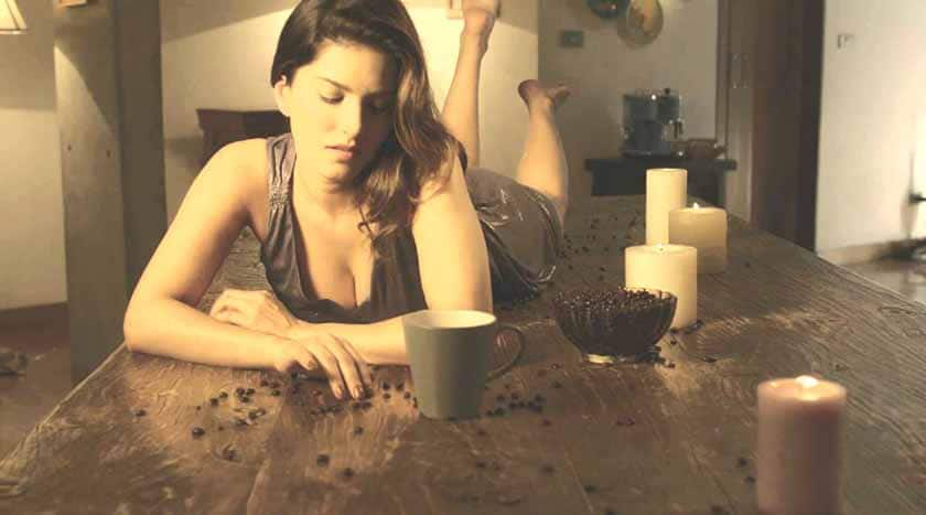 Sunny Leones Condom Ads To Be Taken Off Goa Buses सनी लियोन वाला 'कंडोम का विज्ञापन' गोवा की बसों से हटेगा