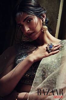 सोनम कपूर ने बाज़ार मैगज़ीन के लिए कराया ब्राइडल फ़ोटोशूट