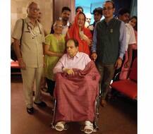 दिलीप कुमार को अस्पताल से मिली छुट्टी, किसी भी इन्फेक्शन से बचना होगा