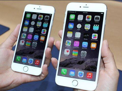 iPhone 6 32GB आईफोन 6 32 जीबी की कीमत बाजार में 27,000 रुपये है. इस सेल में इस पर लगभग 5000 रुपये की छूट मिल रही है. एमेजन पर आईफोन 6 23,999 रुपये में उपलब्ध है. वहीं SBI कैशबैक ऑफर के साथ इसे 22,499 रुपये में पाया जा सकता है.