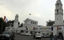 दिल्ली विधानसभा: सदन के अंदर बंदर और सांप का आतंक