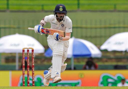 पहले सेशन में टीम इंडिया के सलामी बल्लेबाज़ केएल राहुल ने एक ऐसा रिकॉर्ड अपने नाम कर लिया है जो भारतीय क्रिकेट का कोई भी बल्लेबाज़ कभी नहीं कर पाया.