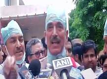 गोरखपुर ट्रेजडी: कांग्रेस ने सीएम योगी और स्वास्थ्य मंत्री से इस्तीफा मांगा