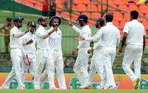 INDvsSL: कोहली का कमाल, श्रीलंका को हराकर पहली बार विदेशी धरती पर तीन टेस्ट मैचों की सीरीज में भारत ने किया क्लीनस्वीप