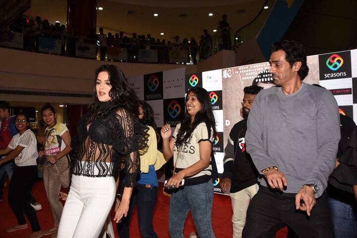 दोनों ने इस दौरान जमकर मस्ती की. 