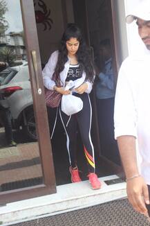 जिम आउटफिट में कैमरे में कैद हुईं जाह्नवी कपूर