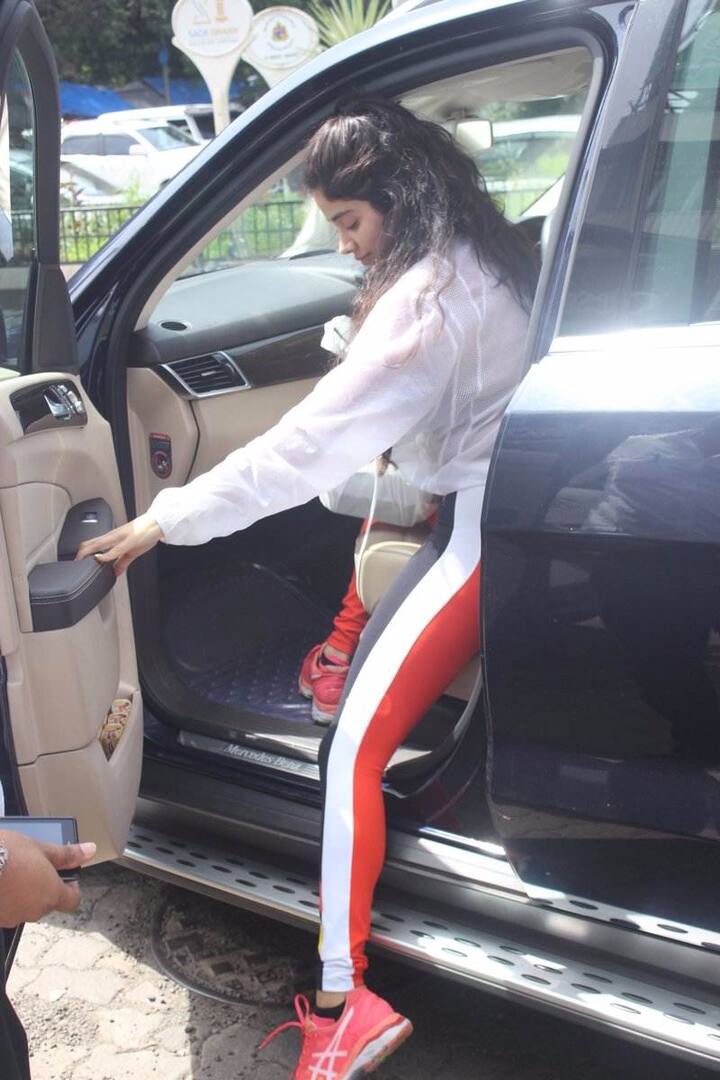 काफी समय से ऐसी खबरें हैं ये दोनों एक दूसरे को डेट कर रहे हैं. 