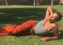 स्मार्टफोन से तौबा इन वजहों से दूर रह रही है ये हॉलीवुड हीरोइन!