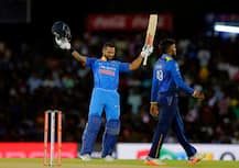 INDvsSL: धवन और कोहली की धमाकेदार पारी से पहले वनडे में भारत ने श्रीलंका को दी 9 विकेट से मात