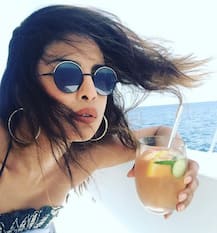 ... तो इन वजहों से उड़ गई है प्रियंका चोपड़ा की रातों की नींद!