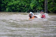 भारी बारिश ने पंजाब के चंडीगढ़ समेत मोहाली जैसे शहरों का किया हाल बेहाल