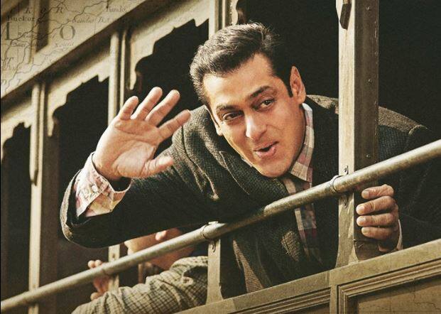 सलमान खान ने 37 मिलियन डॉलर (237 करोड़ रुपये) की कमाई की.