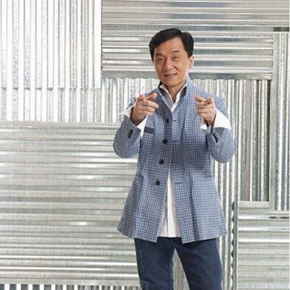 केवल तीन ही अभिनेत्रियां ऐसी हैं जिनकी कमाई एक साल में 20 मिलियन डॉलर (तकरीबन 128 करोड़ रुपये) से ज्यादा है वहीं 16 ऐसे एक्टर्स हैं जिन्होंने 20 मिलियन डॉलर (तकरीबन 128 करोड़ रुपये) से ज्यादा की कमाई की है. (फोटो- जैकी चैन)