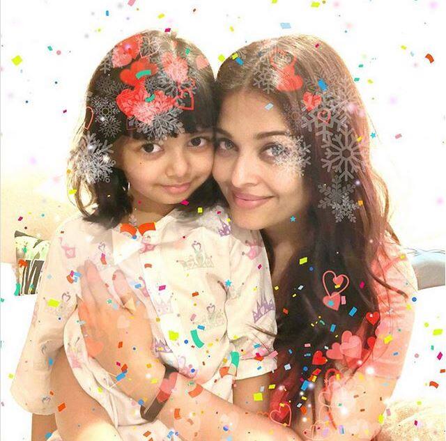 अभिषेक ने ये भी कहा कि वो पत्नी औऱ बेटी दोनों से बराबर प्यार करते हैं.